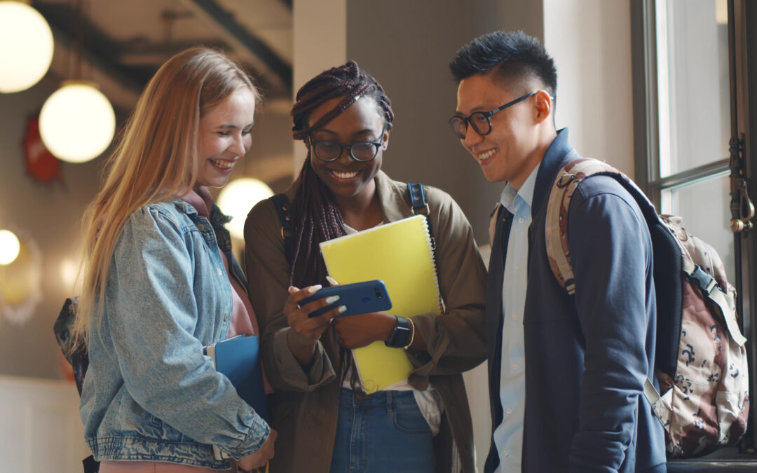 Former and Current Students or Employees of Tulane University